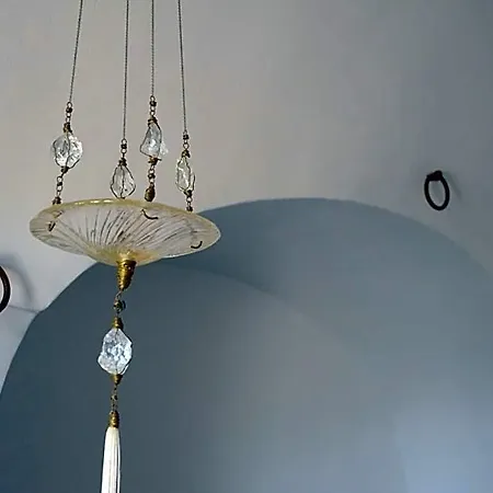 Zubebi فندق